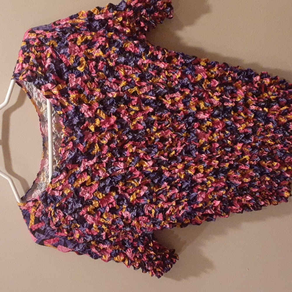 Womens Popcorn stretch crinkle blouse
